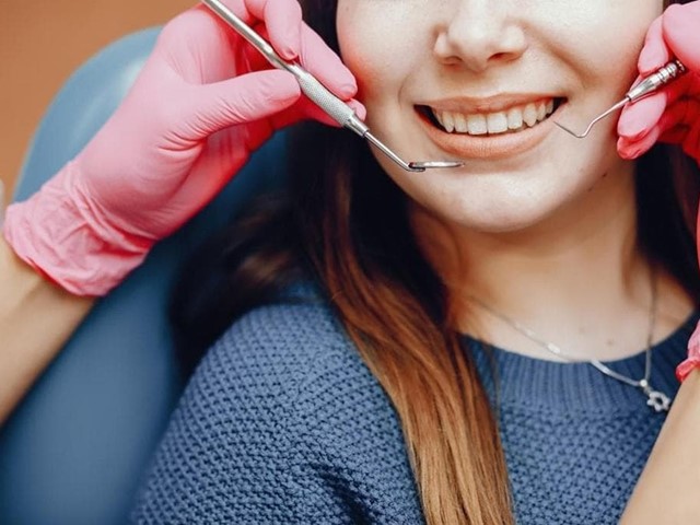 ¿Es bueno realizarse limpiezas dentales a menudo?